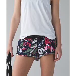 Lululemon Hotty Hot Short 2.5" Pop Cut Boom Juice Multi Size 6 W7A28S